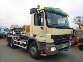 Hook lift truck MERCEDES-BENZ Actros 2636