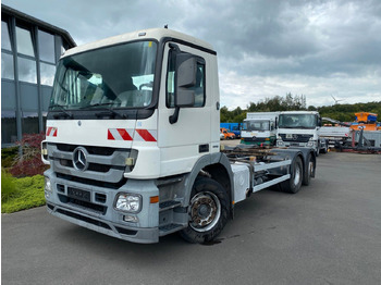 Cab chassis truck MERCEDES-BENZ Actros 2532