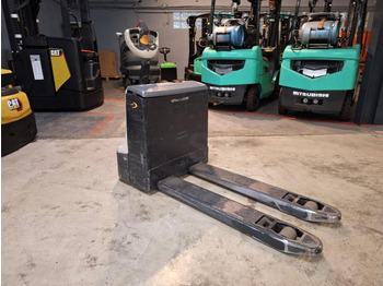 Pallet truck Crown WP3010-1.6: picture 2