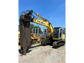 Crawler excavator NEW HOLLAND E215B