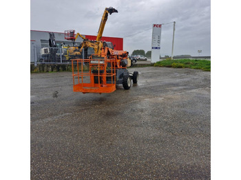 Articulated boom lift MANITOU