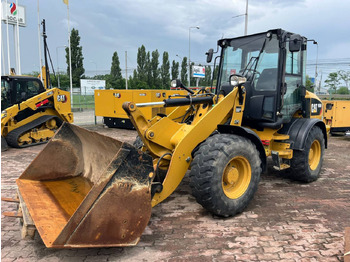 Wheel loader CATERPILLAR 908M