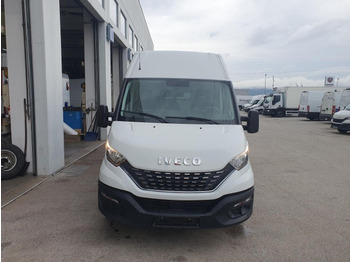 People carrier IVECO Daily 35s16