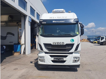 Tractor unit IVECO Stralis 440