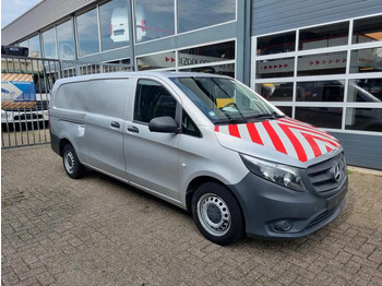 Small van MERCEDES-BENZ Vito 111