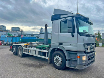 Hook lift truck MERCEDES-BENZ