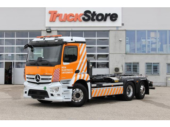 Hook lift truck MERCEDES-BENZ Actros