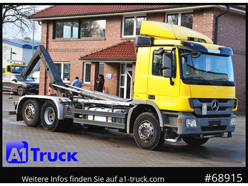 Hook lift truck MERCEDES-BENZ Actros 2541