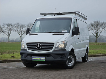 Small van MERCEDES-BENZ Sprinter 211