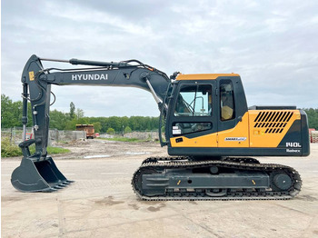 Crawler excavator HYUNDAI