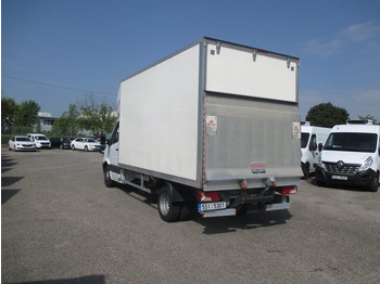 Closed box van Mercedes-Benz Sprinter 514 CDi: picture 3