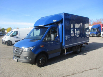 Closed box van MERCEDES-BENZ Sprinter 516