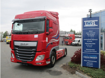 Tractor unit DAF XF 460