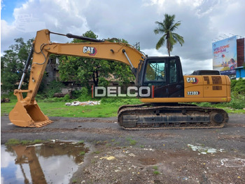 Crawler excavator CATERPILLAR 323D3