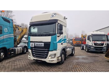 Tractor unit DAF XF 460