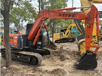 Crawler excavator Hitachi ZX70: picture 4