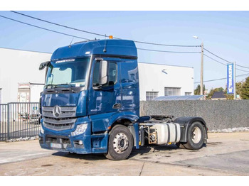 Tractor unit MERCEDES-BENZ Actros 1843