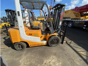 Diesel forklift Hot Sale Used TCM FD30 diesel Forklift TCM 3ton Forklift for Sale: picture 3