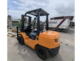 Diesel forklift Orignal Japanese 3 Ton FD30 Used toyota Forklift diesel 3ton FD30 Forklift Truck Cheap Sale: picture 5