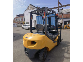 Diesel forklift Used Forklift komatsu 3 Ton Triplex Mast Stage 4.5m Secondhand Japan Forklift: picture 5