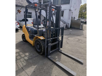 Diesel forklift Used Forklift komatsu 3 Ton Triplex Mast Stage 4.5m Secondhand Japan Forklift: picture 2