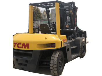 Diesel forklift TCM