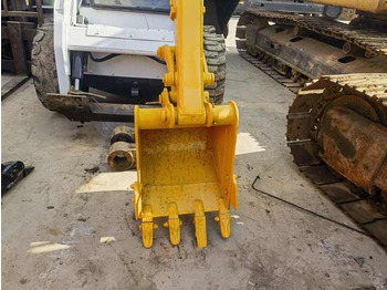 Crawler excavator Used pc35-3 High performance Used Komatsu excavator pc35mr-3 Original Japan, Good condition Used PC 35mr-3 with powerful motor: picture 3