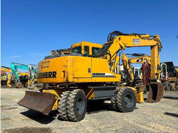 Wheel excavator Liebherr A 900 B: picture 4