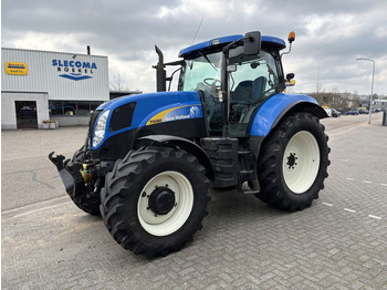 Farm tractor NEW HOLLAND T6080