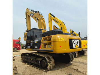 Crawler excavator CATERPILLAR 336D2: picture 2