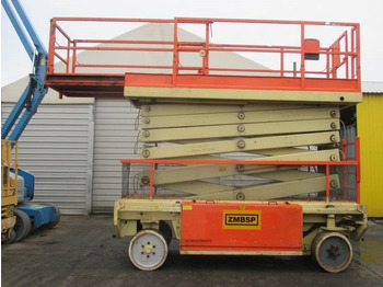 Scissor lift JLG