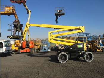 Articulated boom lift NIFTYLIFT