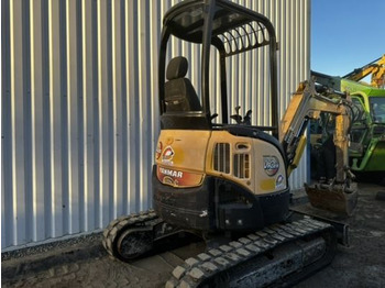 Mini excavator YANMAR VIO 25