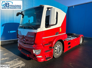 Tractor unit MERCEDES-BENZ Actros 1843