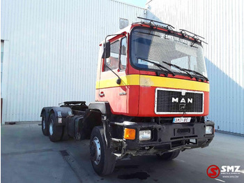 Tractor unit MAN 33.372