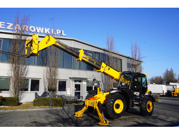 Telescopic handler JCB