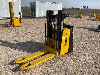 Pallet truck YALE