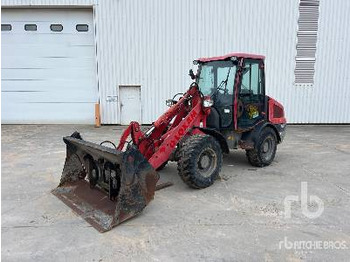 Wheel loader JCB 406