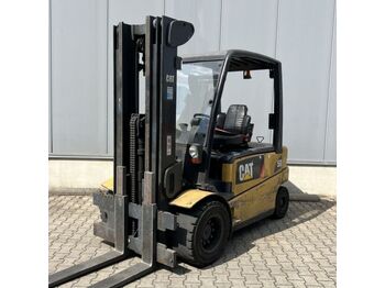 Electric forklift CATERPILLAR EP