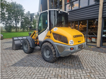 Wheel loader LIEBHERR L506C: picture 3