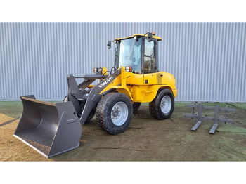 Wheel loader VOLVO L30B