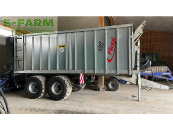 Farm tipping trailer/ Dumper FLIEGL