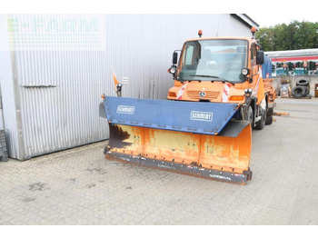 Farm tractor Mercedes-Benz unimog u 400: picture 2