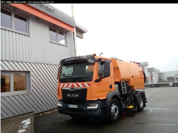 Road sweeper BUCHER