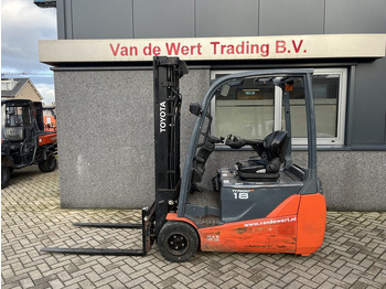 Electric forklift TOYOTA