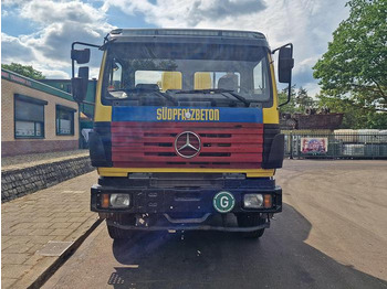 Concrete mixer truck Mercedes-Benz 2527 B 6X4: picture 2