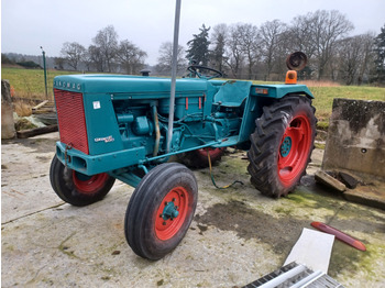 Farm tractor HANOMAG