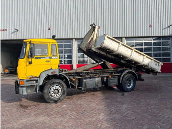 Container transporter/ Swap body truck DAF 1900 F HAAKARM: picture 2