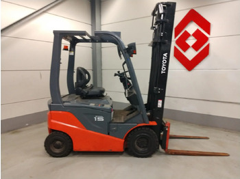 Electric forklift TOYOTA