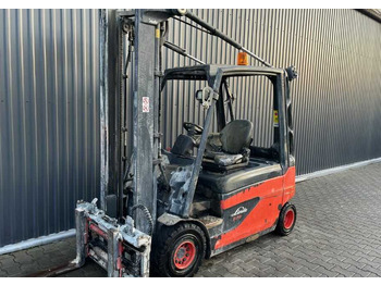 Electric forklift Linde E25L-01: picture 2